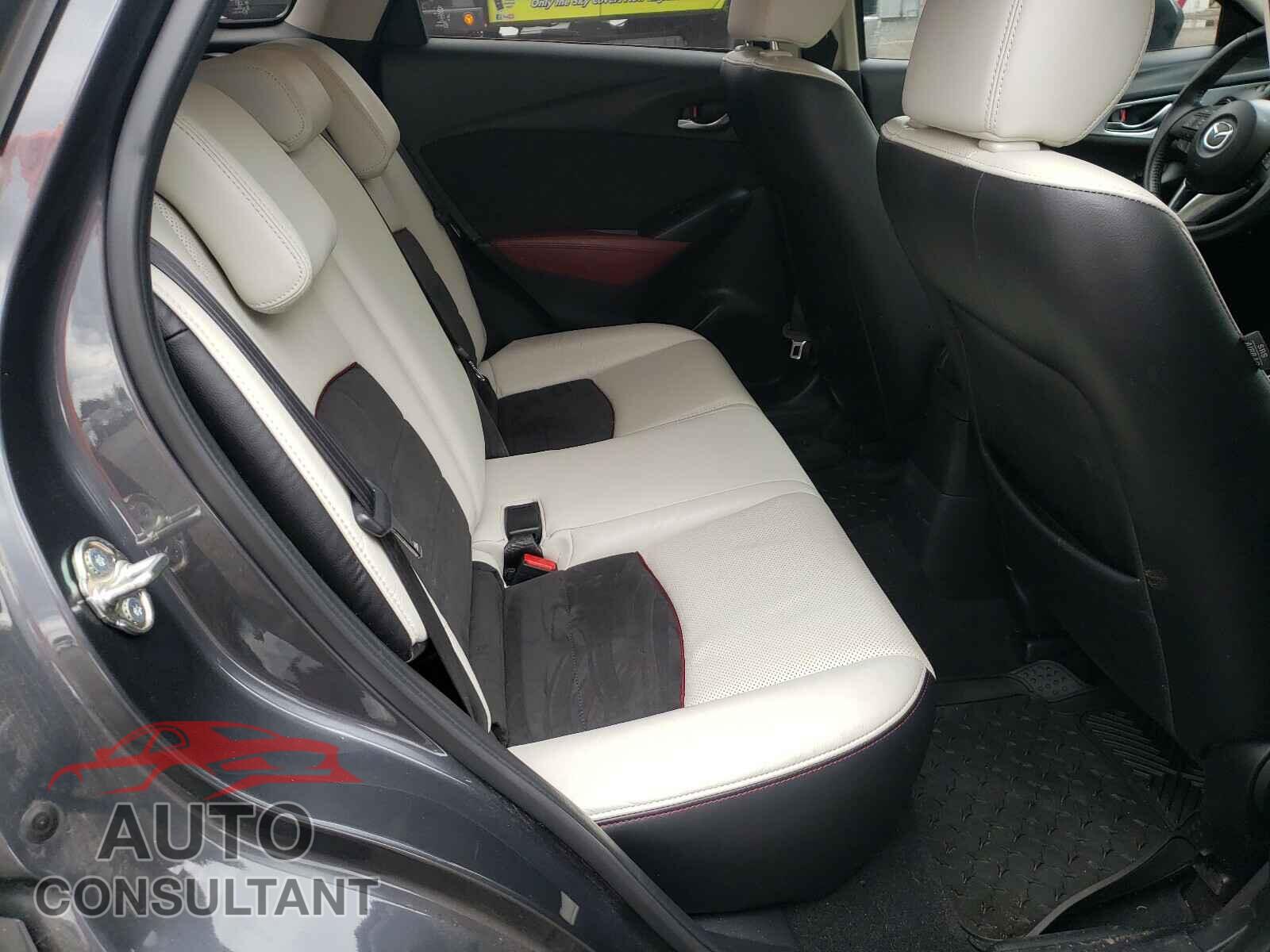 MAZDA CX-3 2017 - JM1DKFD73H0163856