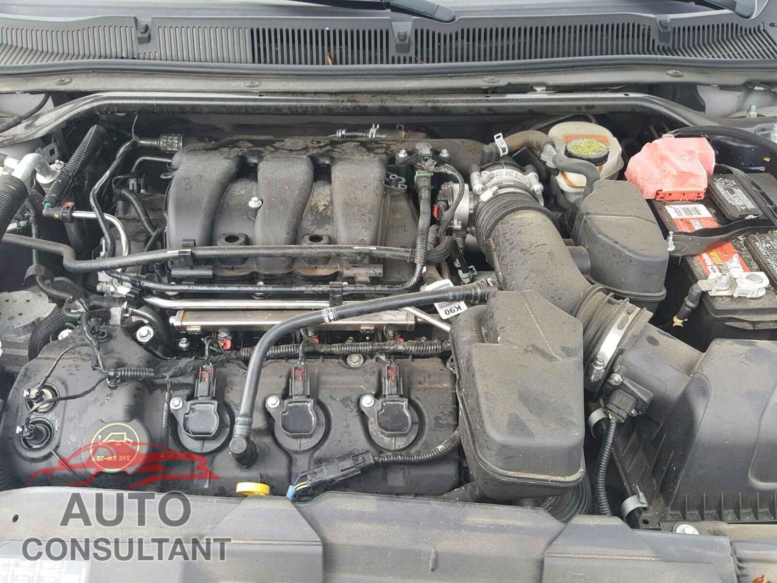 FORD TAURUS 2015 - 1FAHP2F8XFG146869