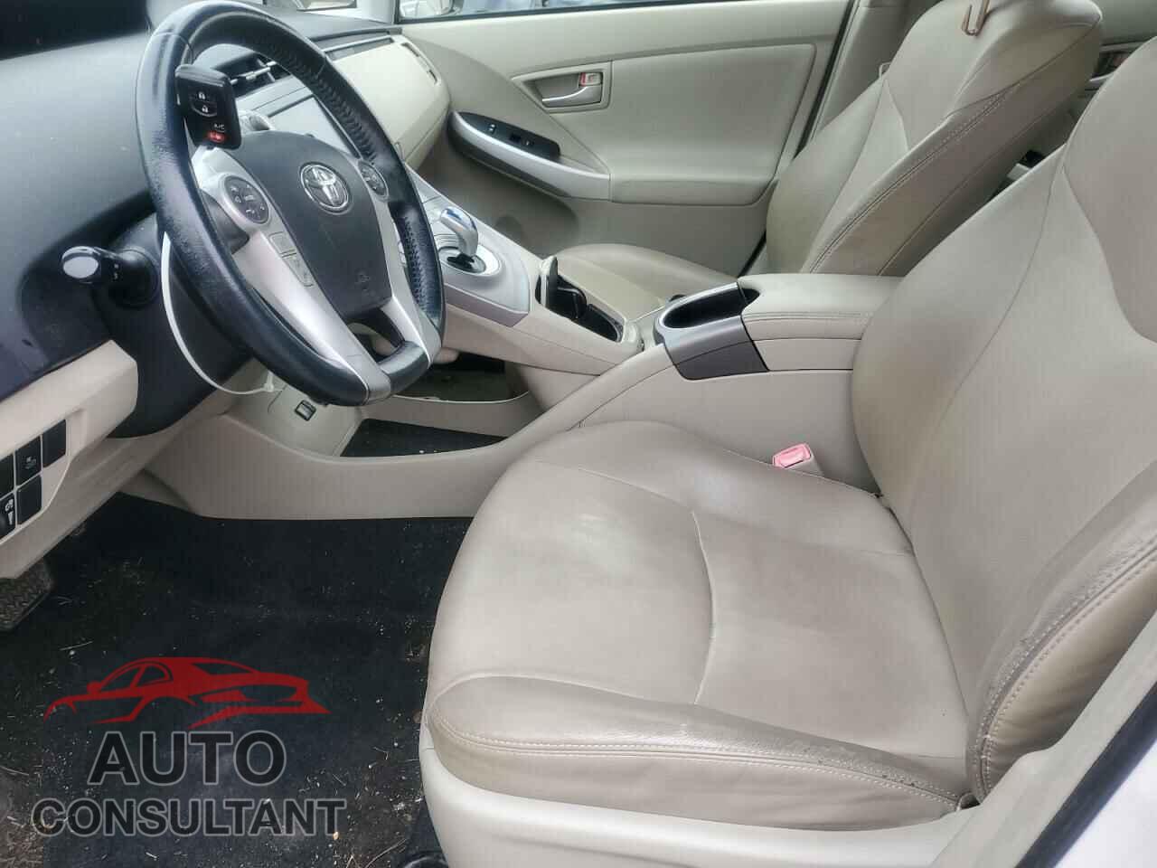 TOYOTA PRIUS 2013 - JTDKN3DUXD1679154