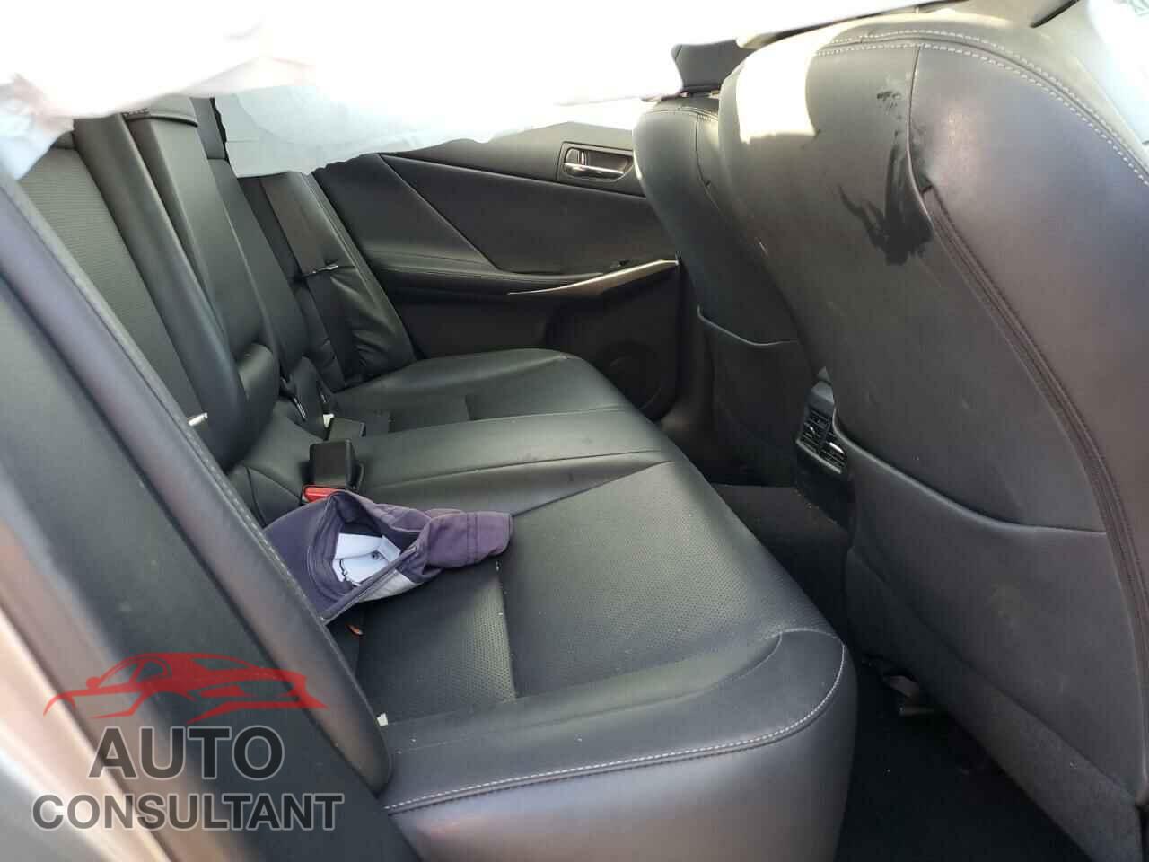LEXUS IS 2015 - JTHBF1D21F5072103