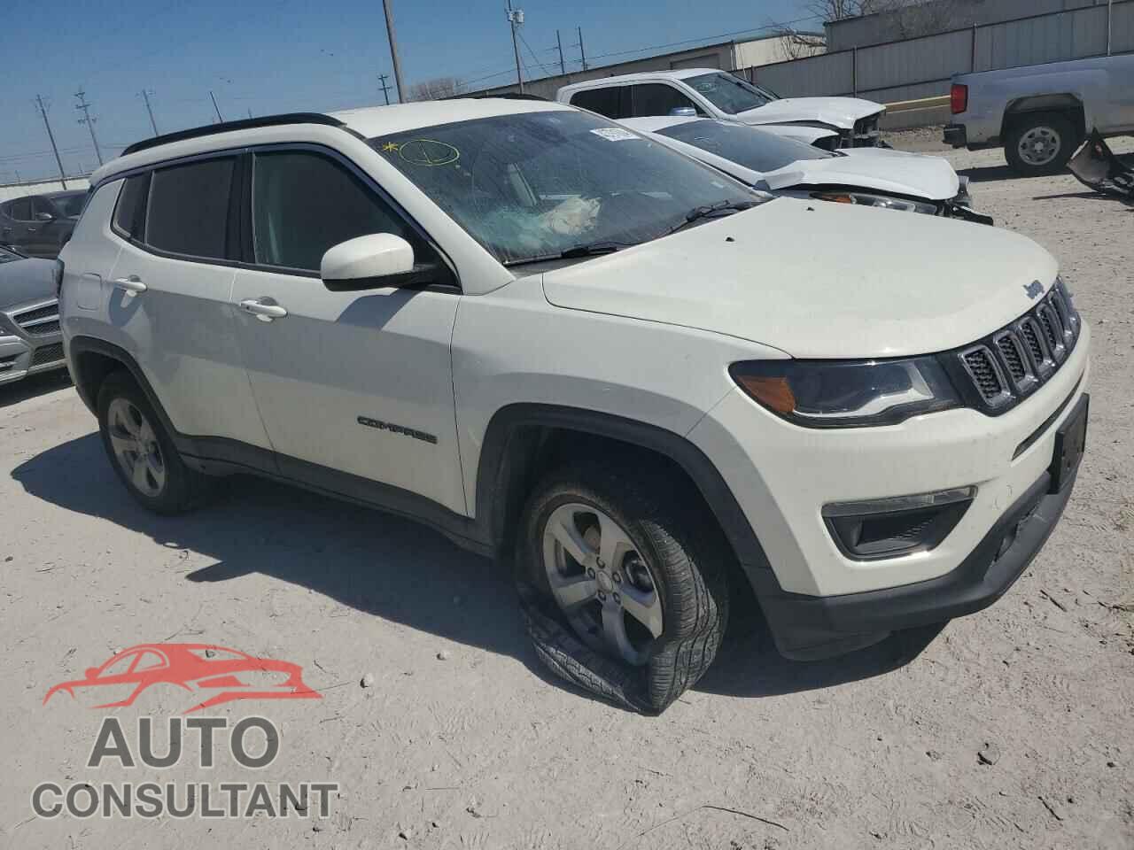JEEP COMPASS 2018 - 3C4NJDBB3JT393103
