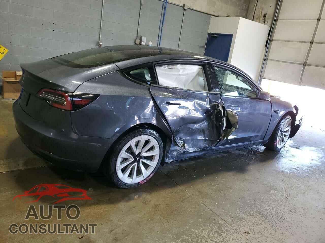 TESLA MODEL 3 2022 - 5YJ3E1EA6NF368567