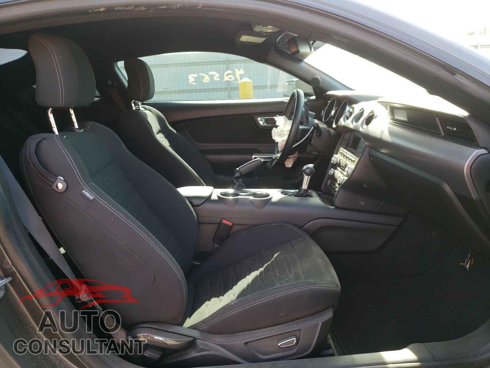 FORD MUSTANG 2017 - 1FA6P8TH1H5221424
