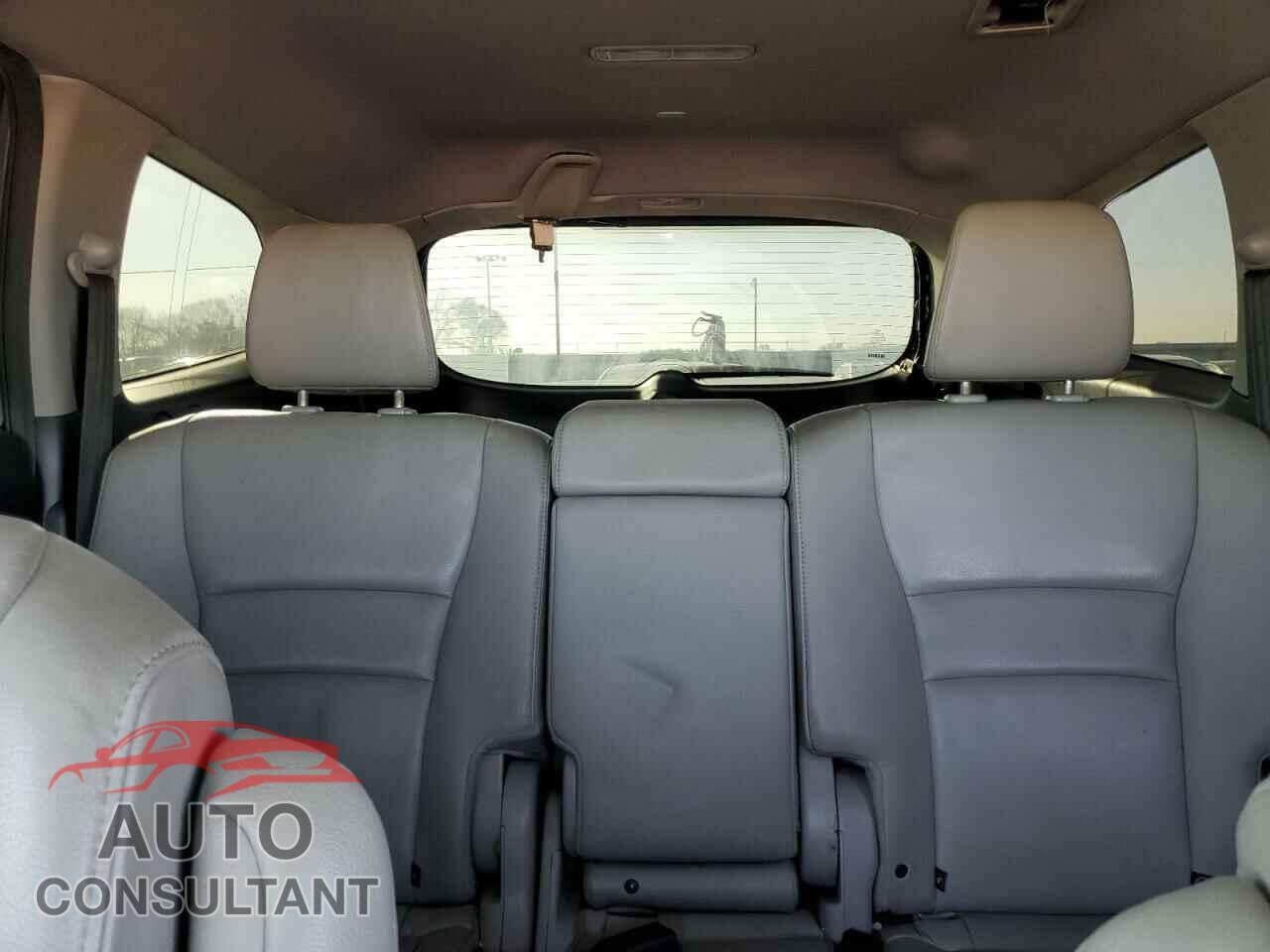 HONDA PILOT 2016 - 5FNYF6H82GB016338