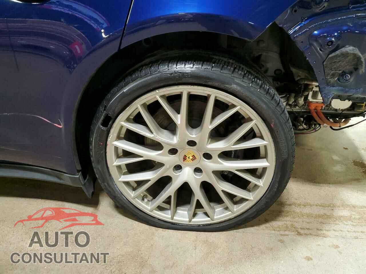 PORSCHE PANAMERA 2020 - WP0AE2A79LL132691