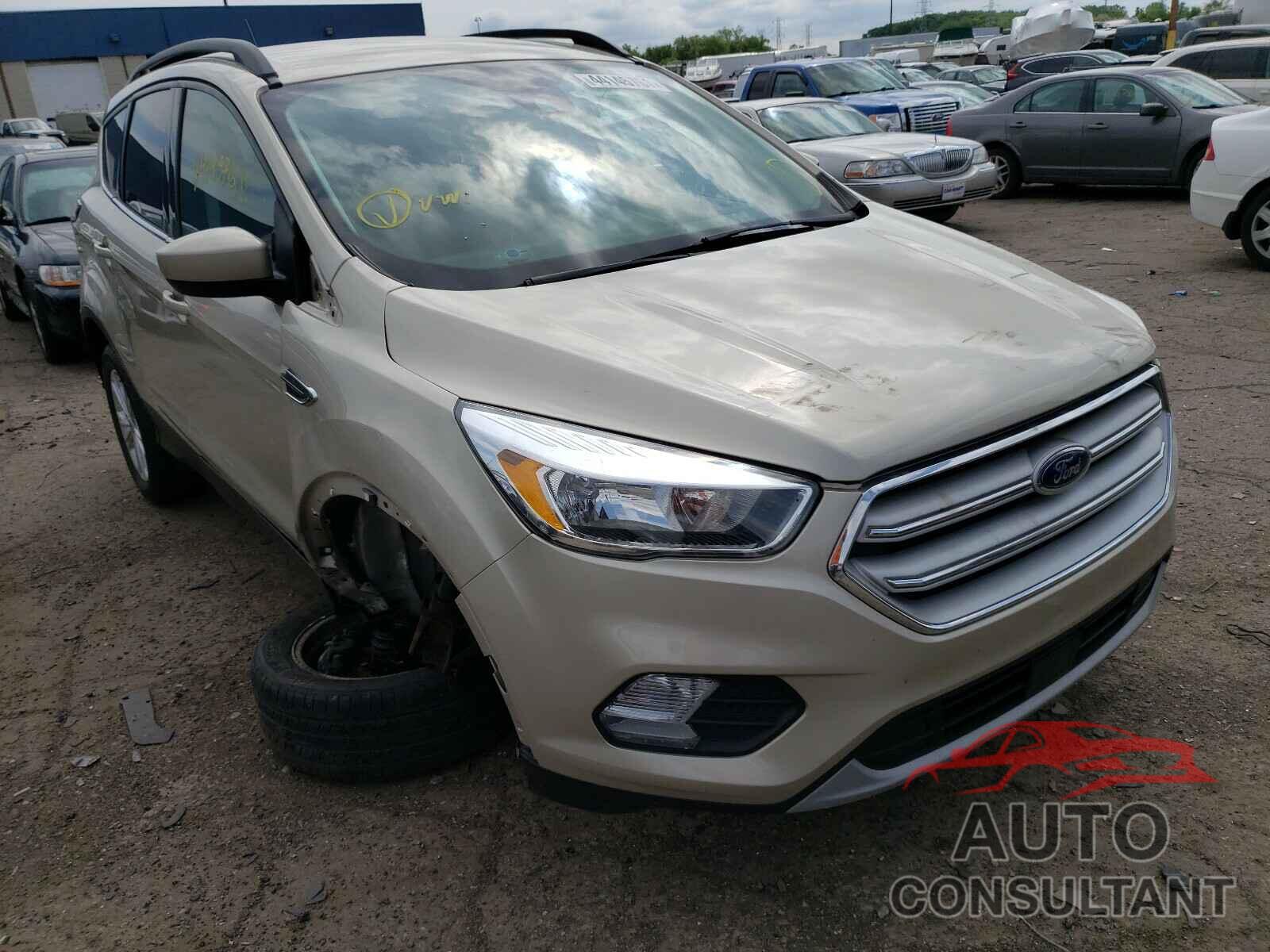 FORD ESCAPE 2018 - 1FMCU9GD5JUA52339