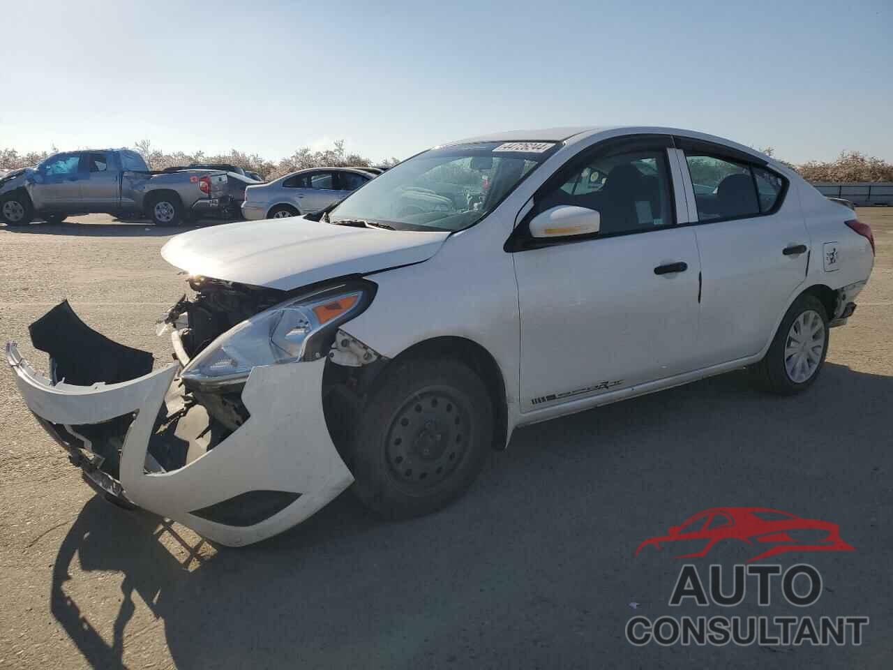 NISSAN VERSA 2019 - 3N1CN7AP6KL817470