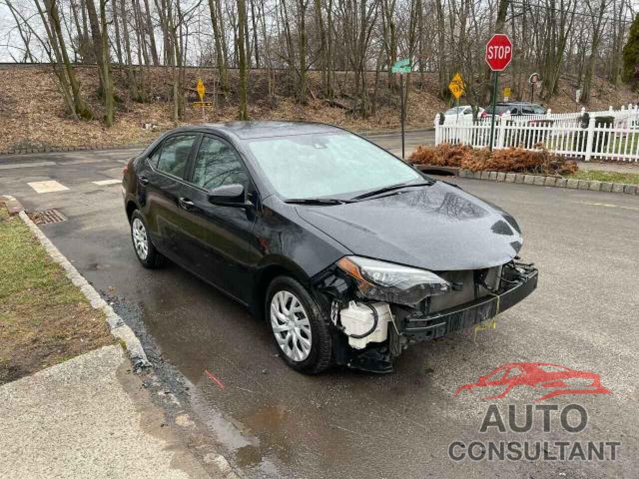 TOYOTA COROLLA 2019 - 5YFBURHEXKP938114