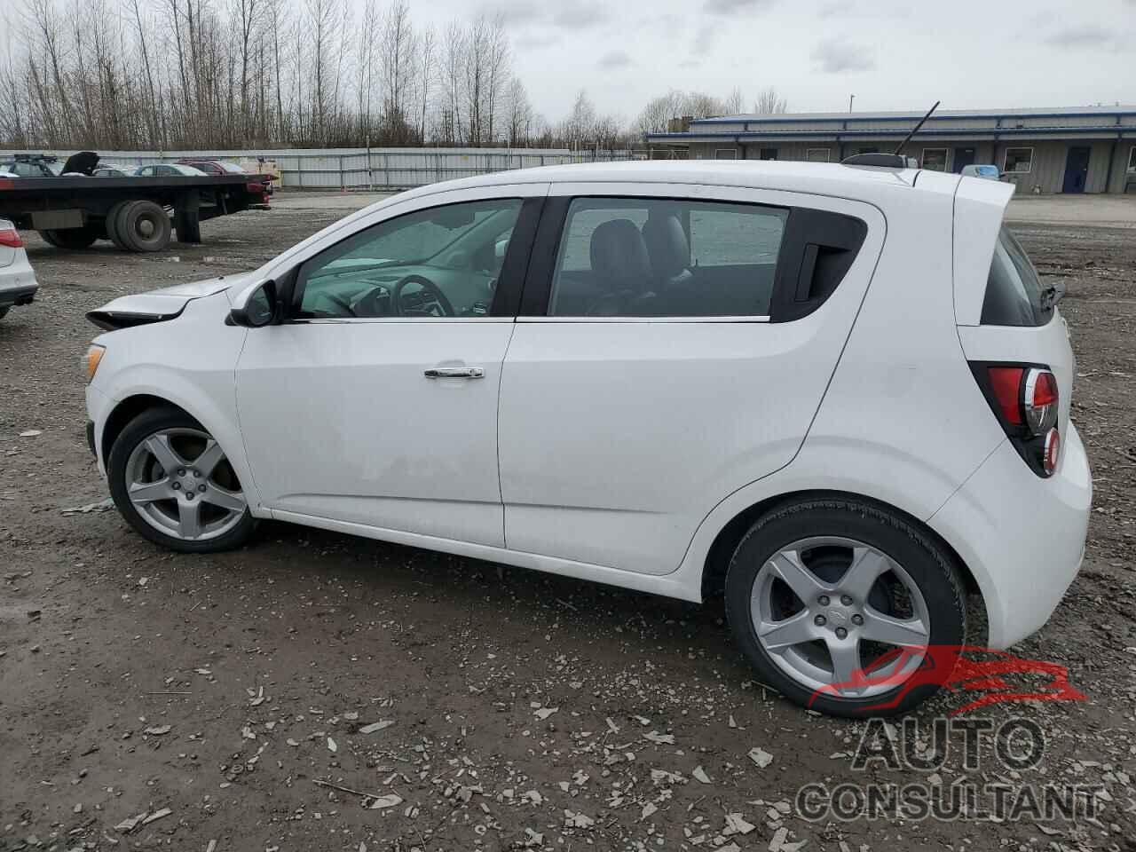 CHEVROLET SONIC 2016 - 1G1JE6SBXG4146523