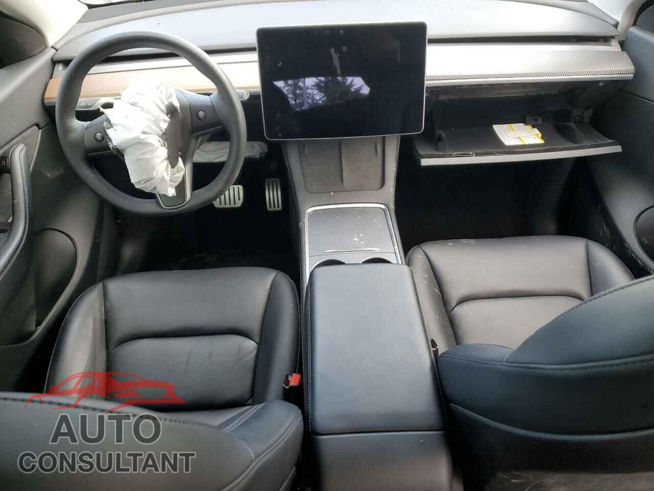 TESLA MODEL Y 2022 - 7SAYGDEF2NF325084