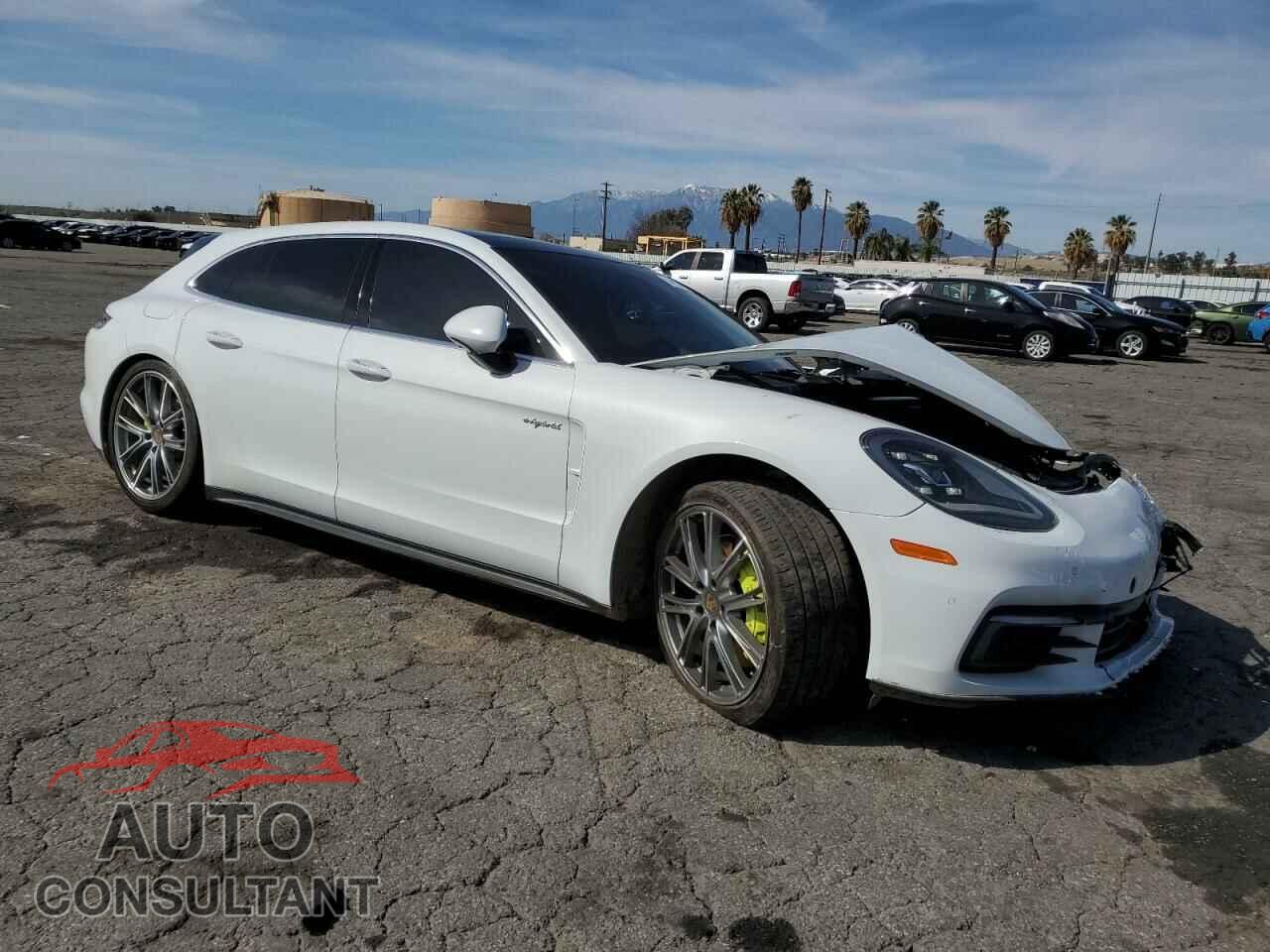 PORSCHE PANAMERA 2018 - WP0CE2A70JL148560