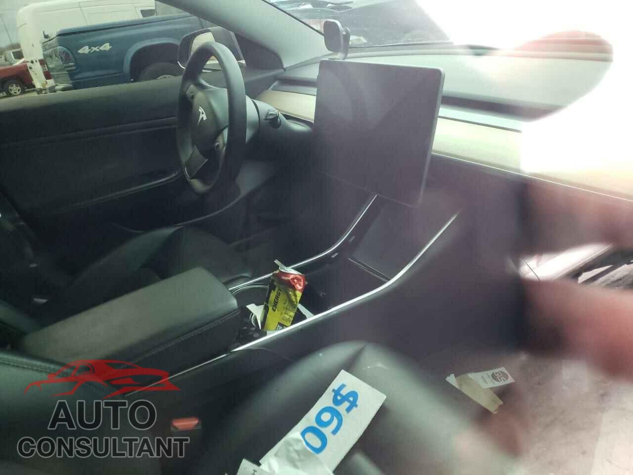 TESLA MODEL 3 2020 - 5YJ3E1EC6LF602897