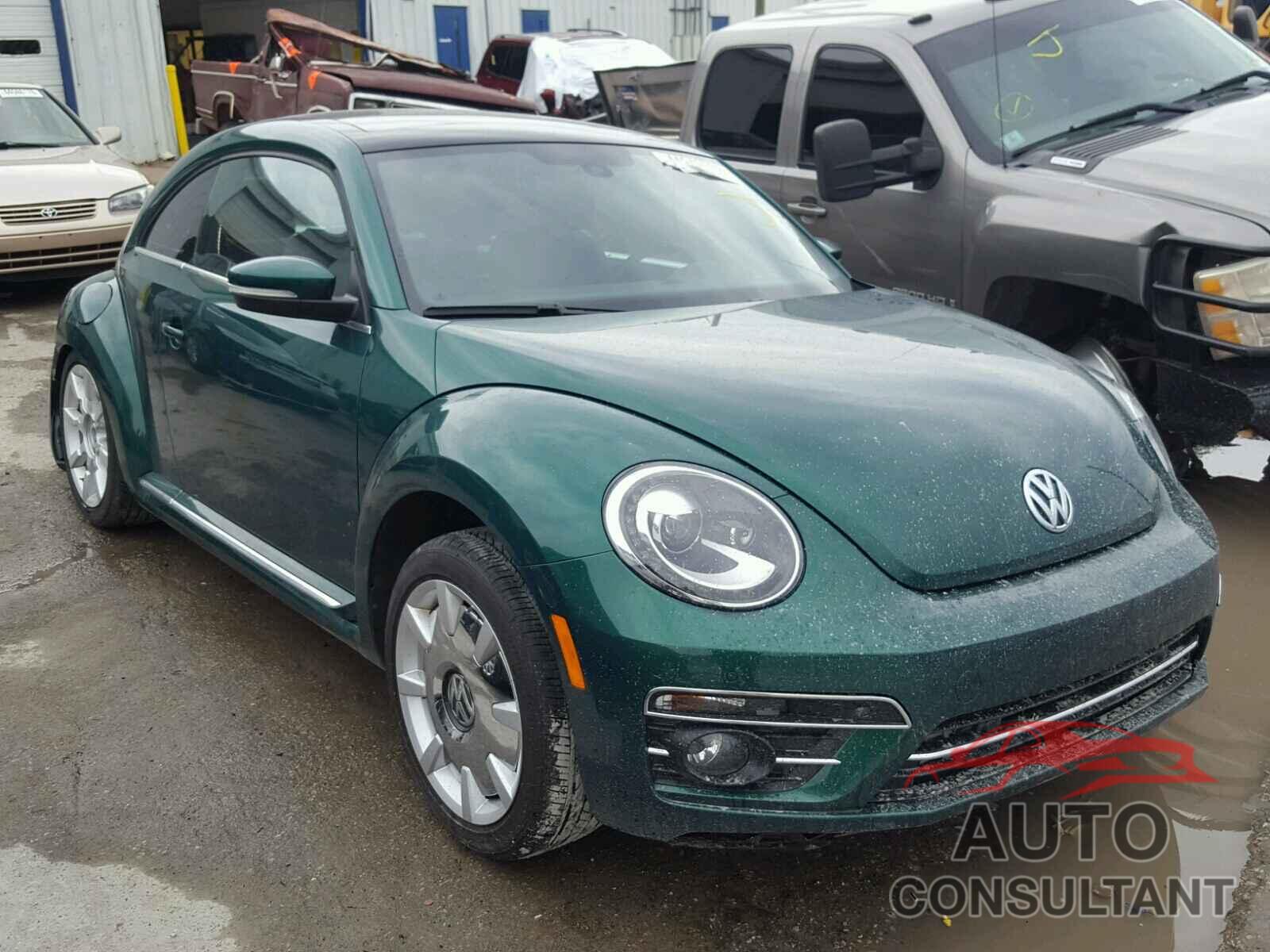 VOLKSWAGEN BEETLE 2018 - 3VWJD7AT0JM713311