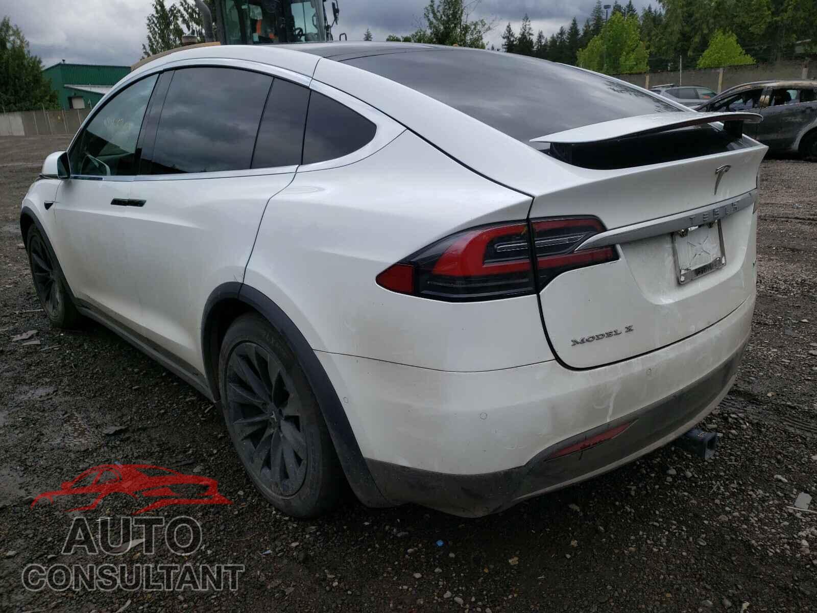 TESLA MODEL X 2018 - 5YJXCBE20JF128415
