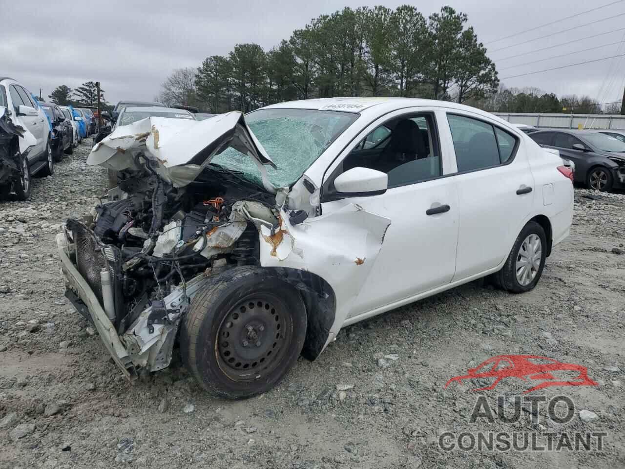 NISSAN VERSA 2019 - 3N1CN7AP9KL864878