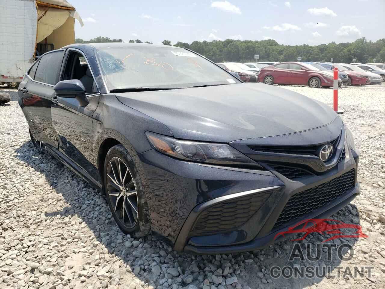 TOYOTA CAMRY 2021 - 4T1G11AK7MU422875