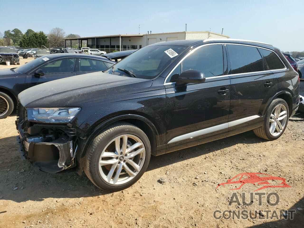 AUDI Q7 2018 - WA1VAAF72JD027895