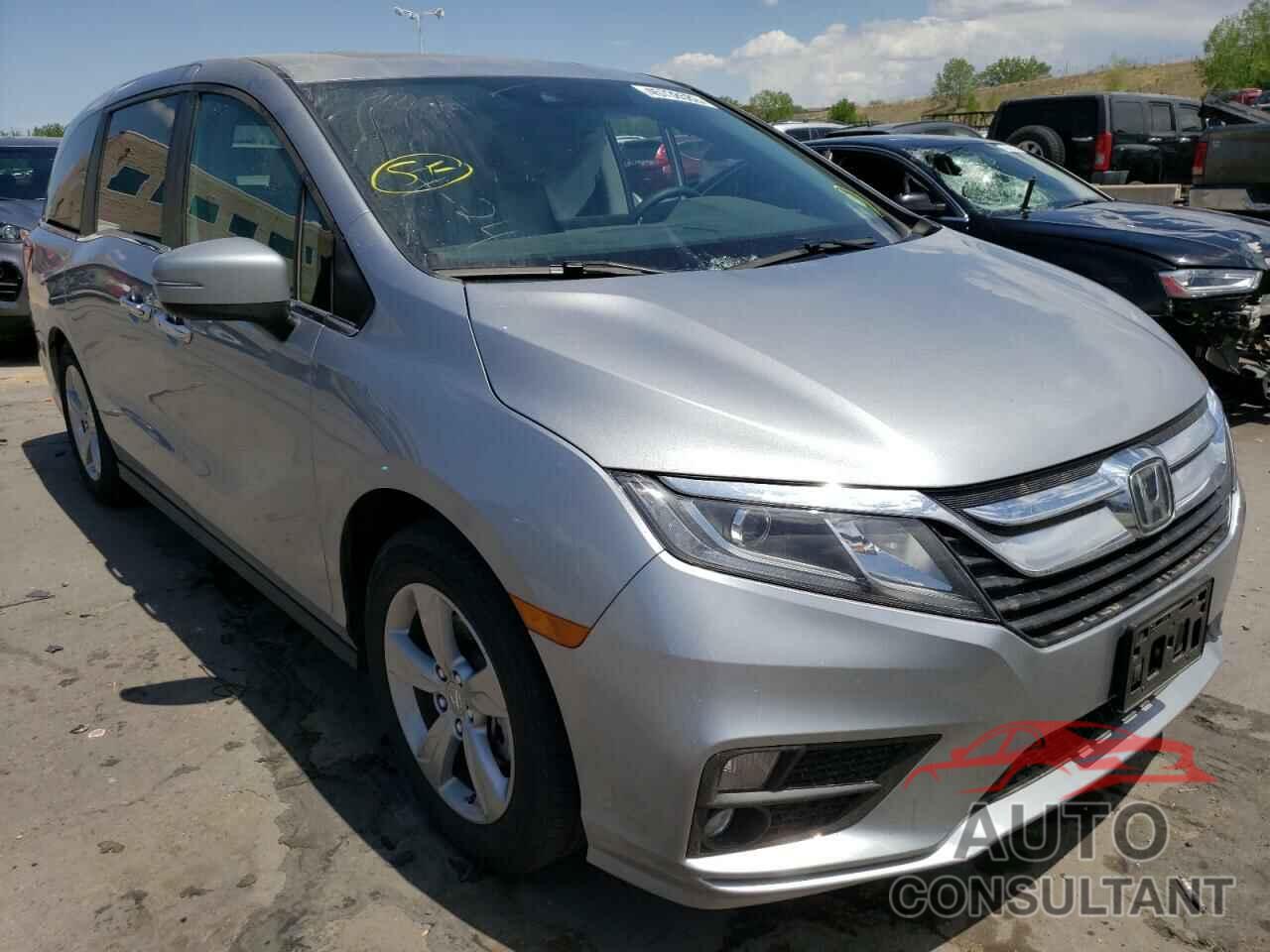 HONDA ODYSSEY 2018 - 5FNRL6H75JB105185