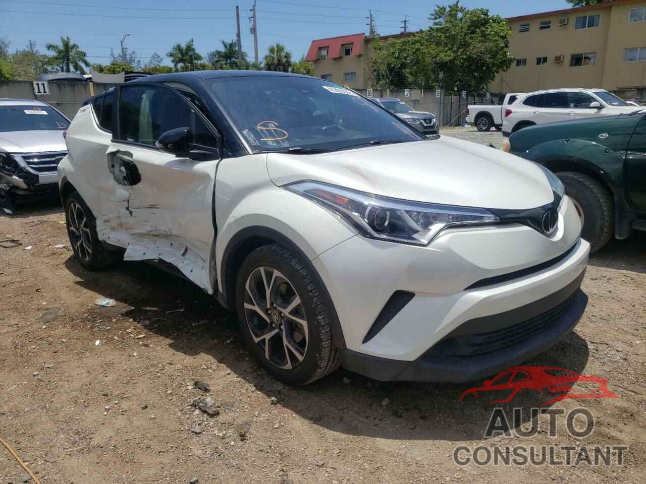 TOYOTA C-HR 2019 - NMTKHMBXXKR087018