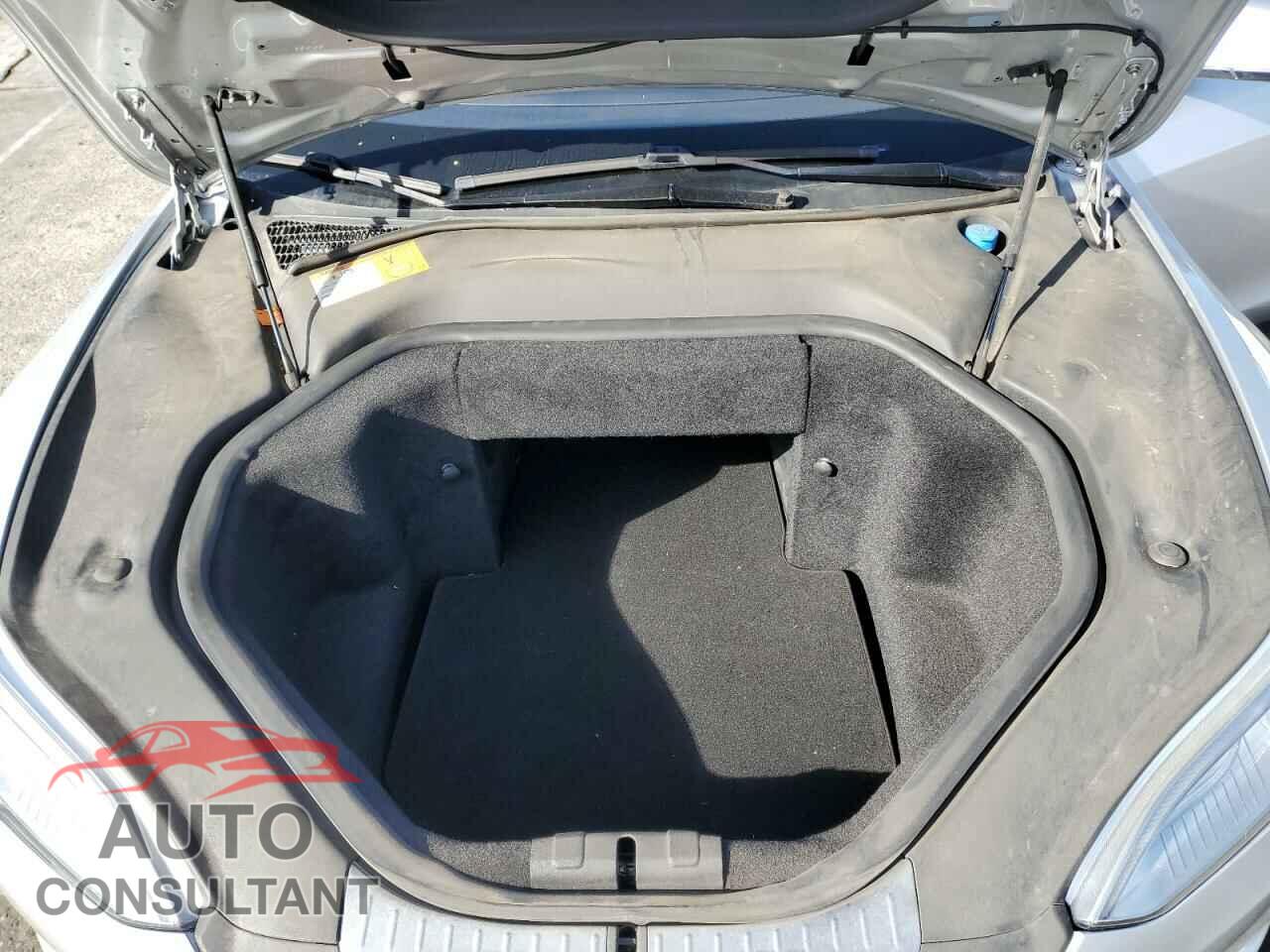 TESLA MODEL S 2013 - 5YJSA1AC5DFP11205