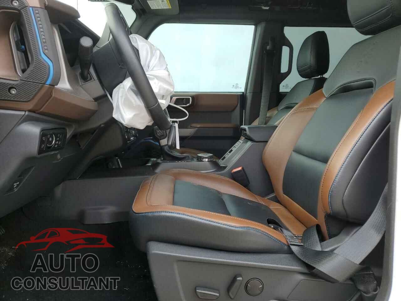 FORD BRONCO 2023 - 1FMEE5BP7PLC15071