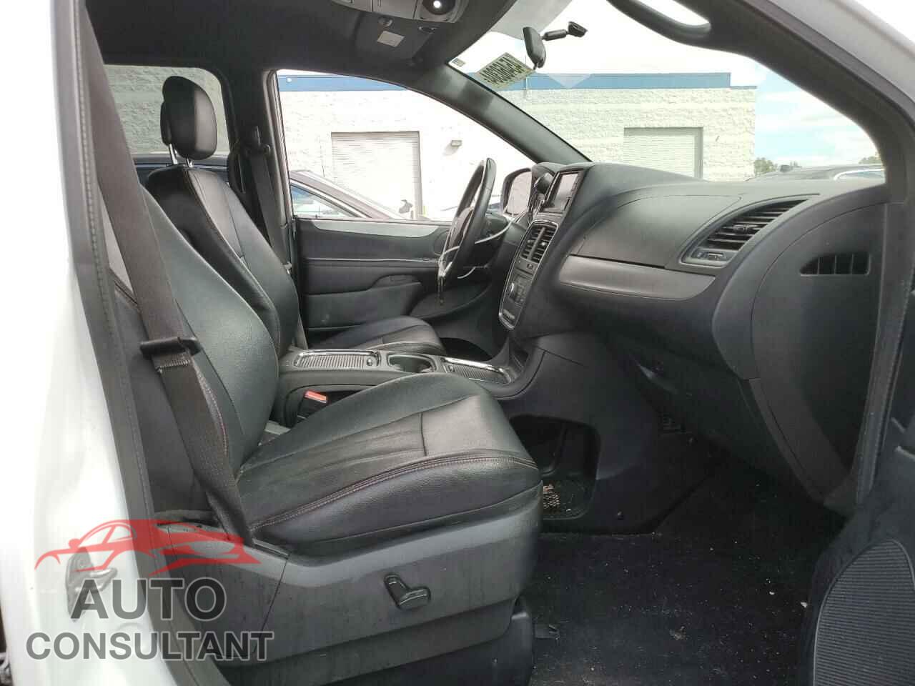 DODGE CARAVAN 2016 - 2C4RDGEG6GR210192
