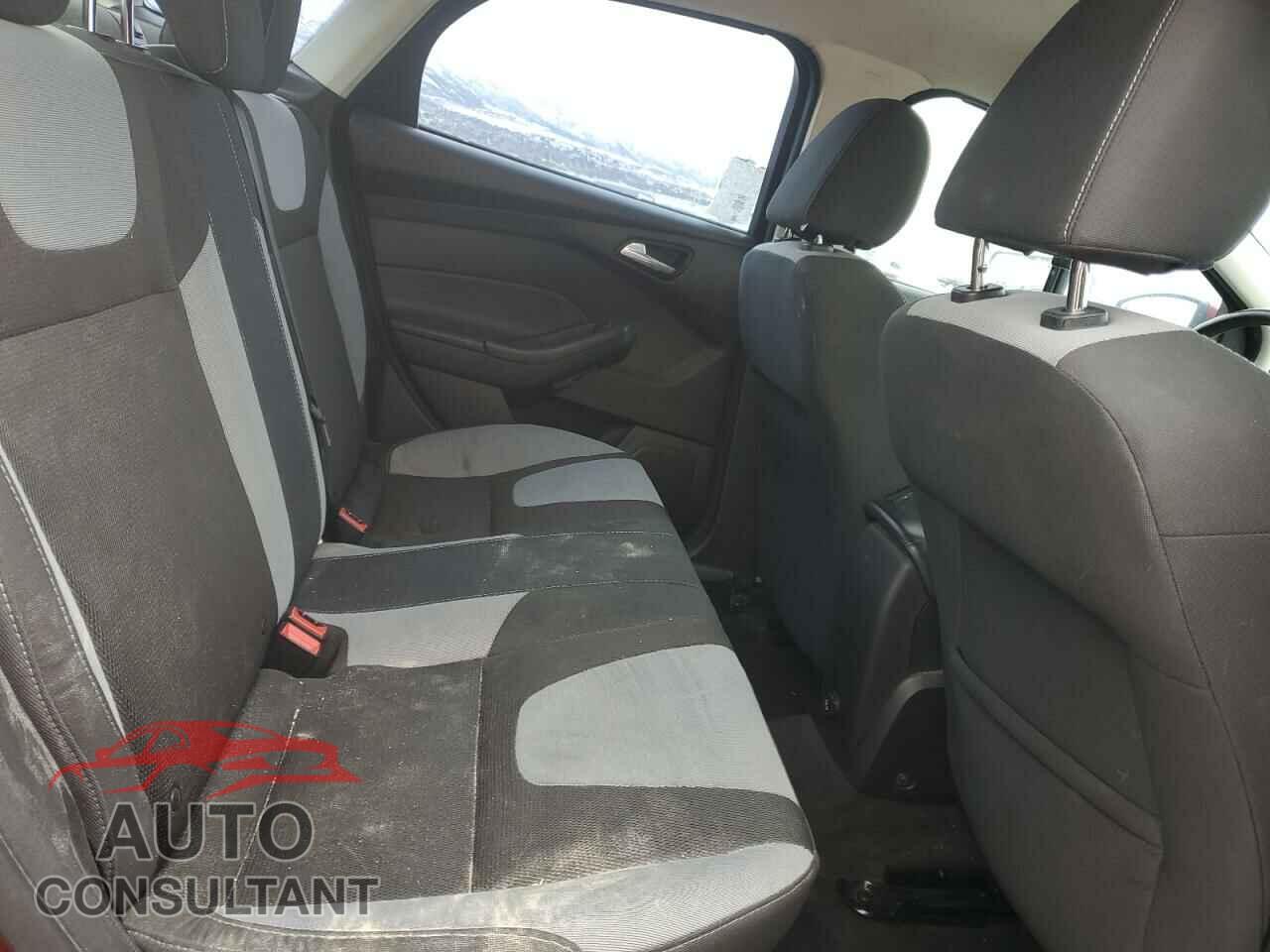 FORD FOCUS 2012 - 1FAHP3F25CL423187
