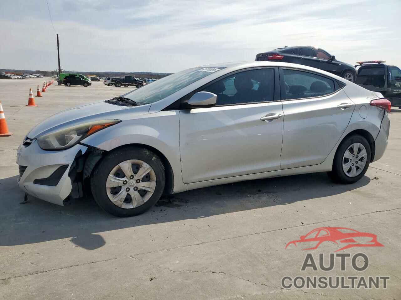 HYUNDAI ELANTRA 2016 - 5NPDH4AE7GH741478