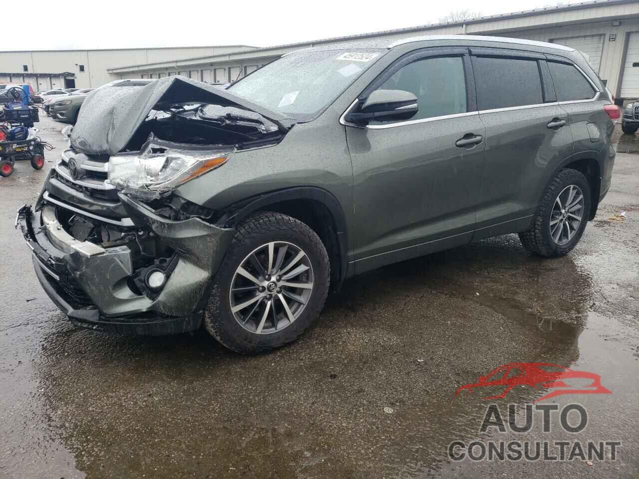 TOYOTA HIGHLANDER 2018 - 5TDJZRFH0JS890252