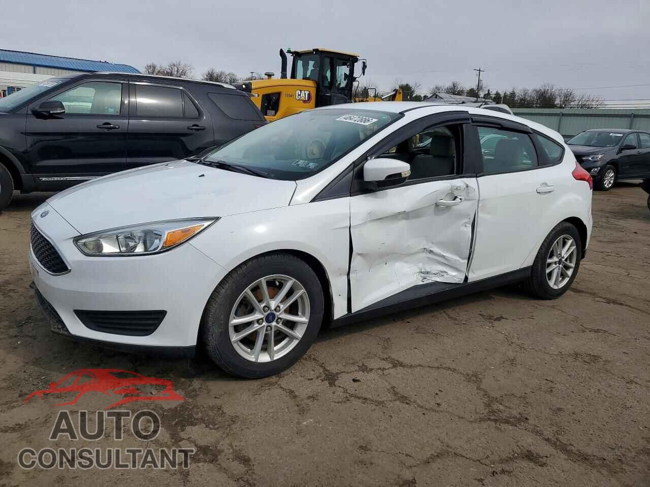 FORD FOCUS 2015 - 1FADP3K29FL354710