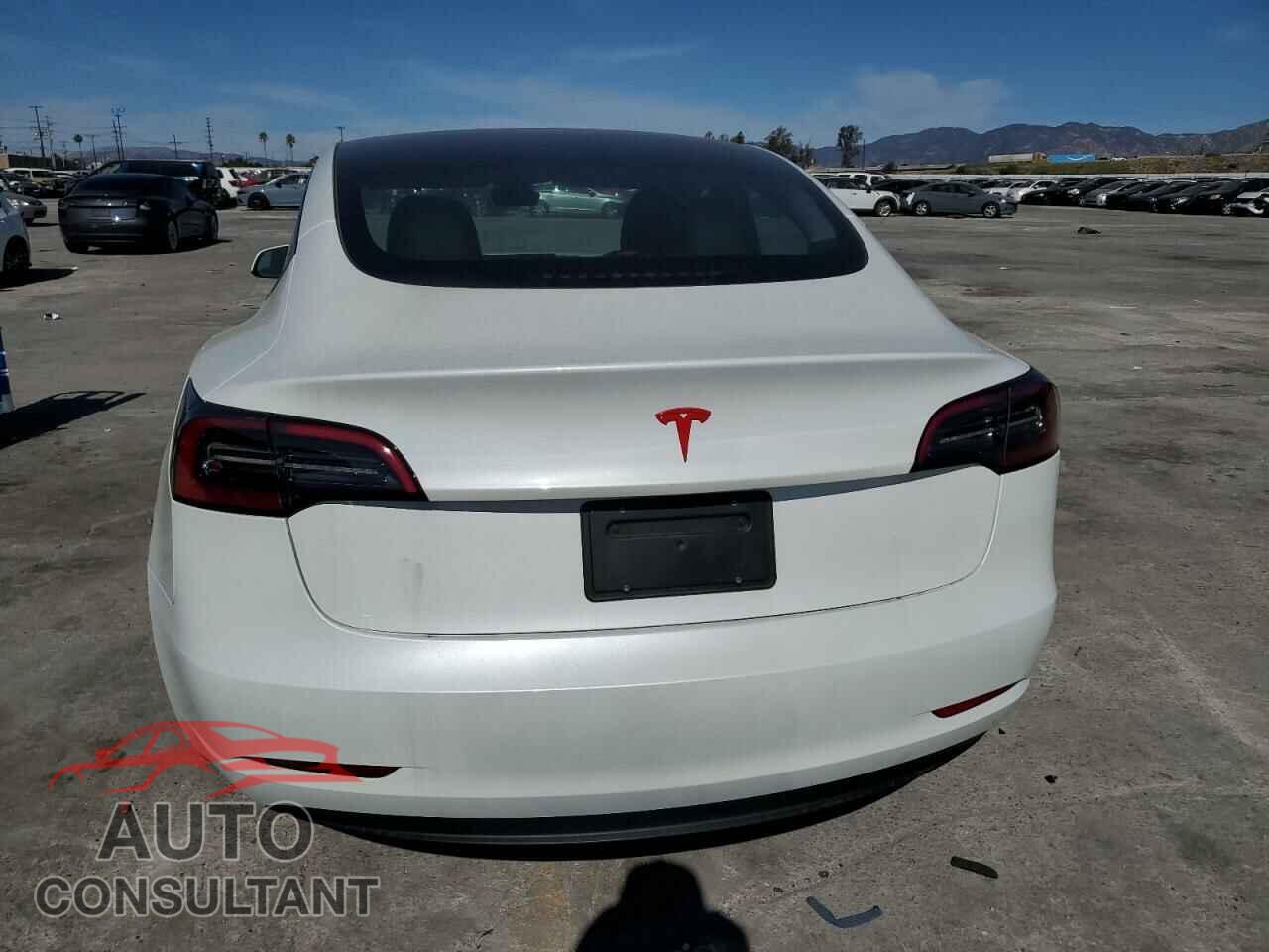 TESLA MODEL 3 2023 - 5YJ3E1EA7PF612018