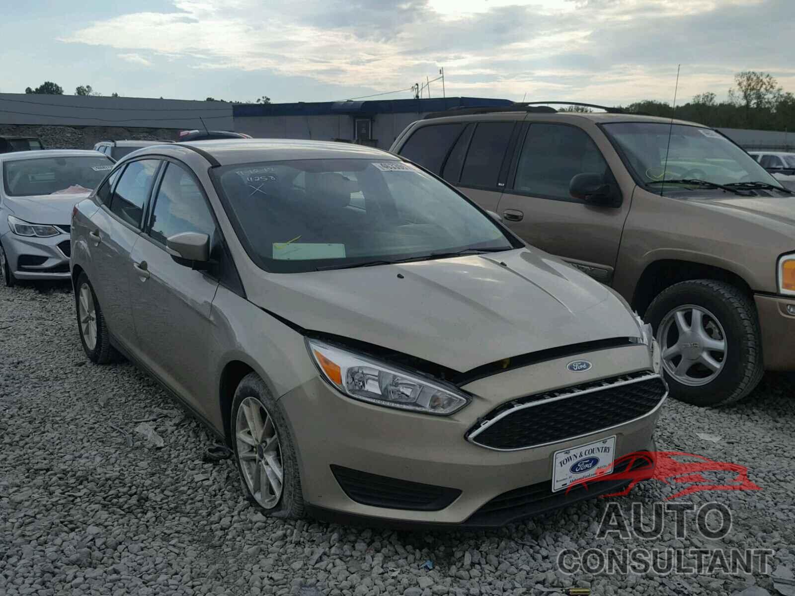 FORD FOCUS 2015 - 1FADP3F21FL244258
