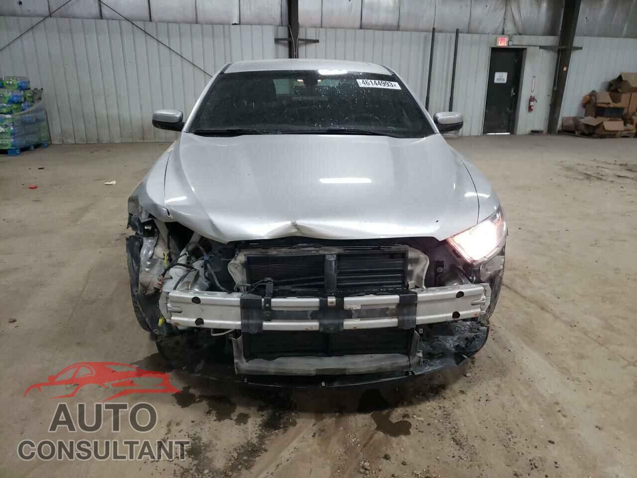 FORD TAURUS 2015 - 1FAHP2E89FG192274