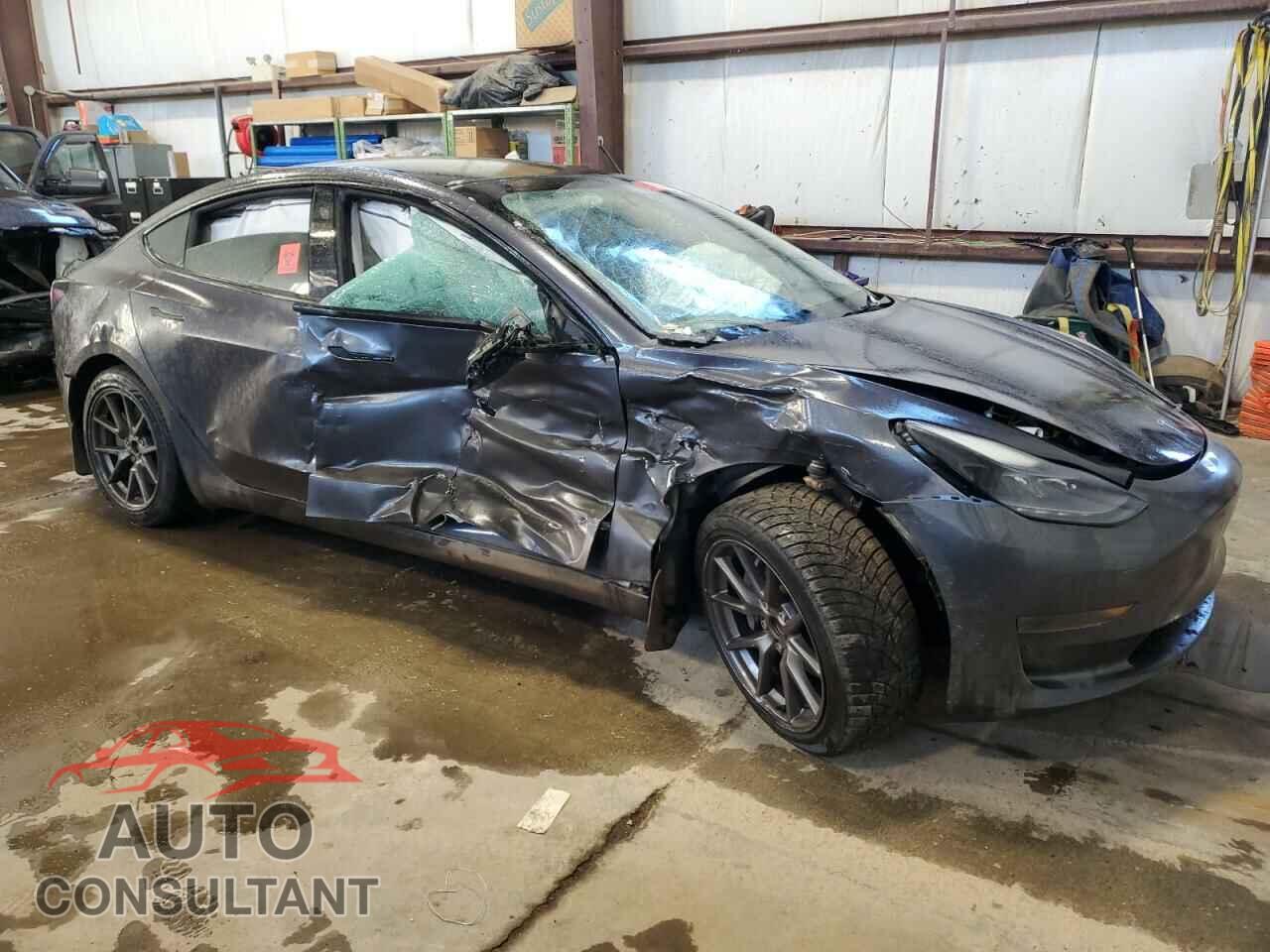 TESLA MODEL 3 2023 - LRW3E1FA2PC899535