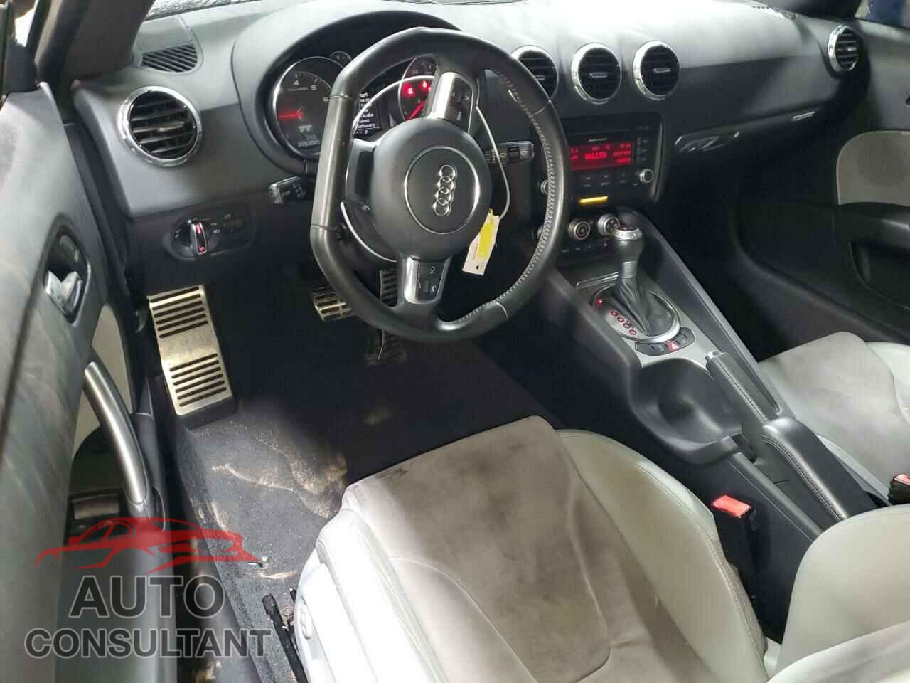 AUDI TT 2011 - TRUBFAFK0B1015879