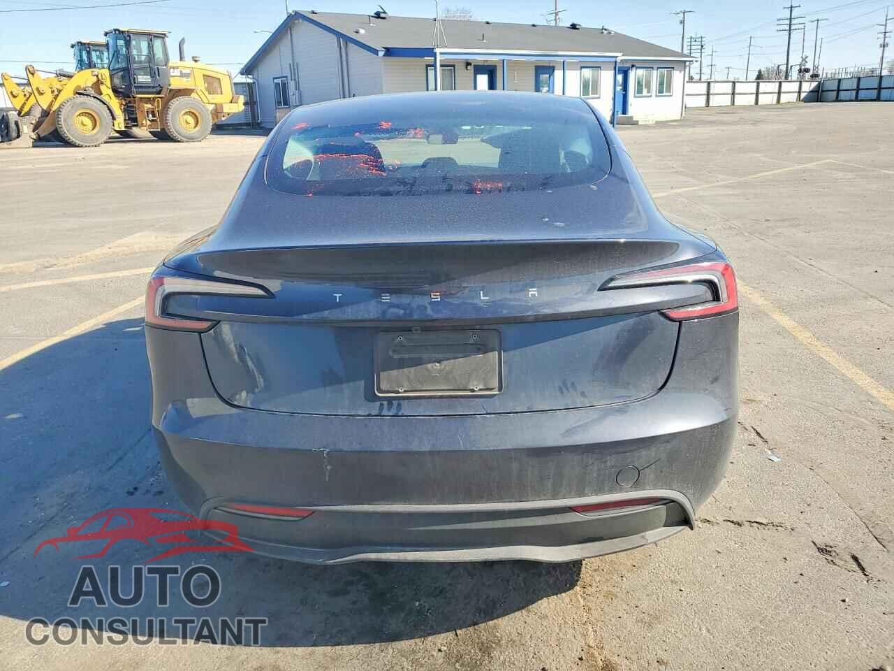 TESLA MODEL 3 2025 - 5YJ3E1EAXSF982839