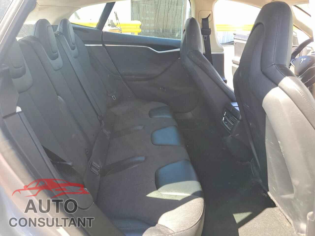 TESLA MODEL S 2013 - 5YJSA1CN0DFP13653