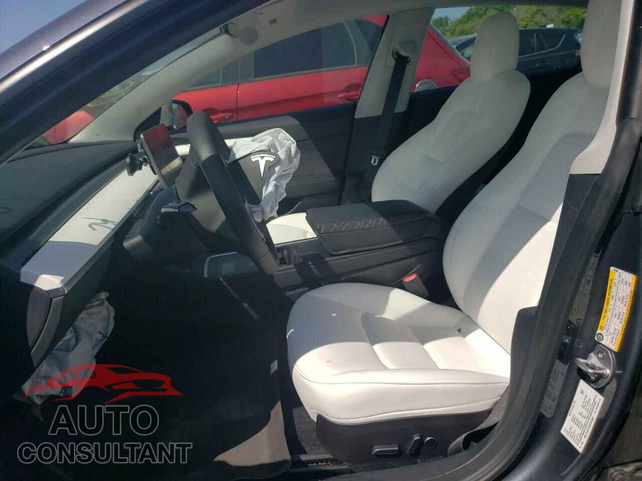 TESLA MODEL 3 2023 - 5YJ3E1EA0PF383682