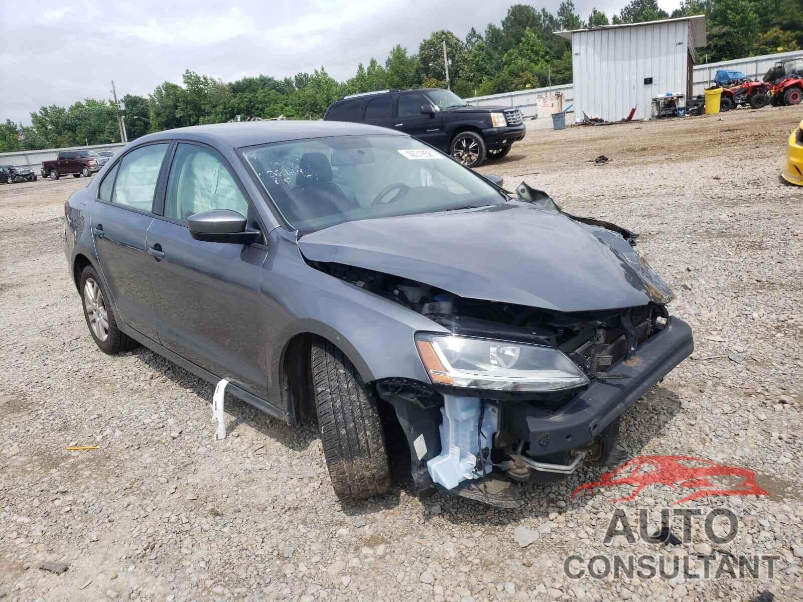 VOLKSWAGEN JETTA 2018 - 3VW2B7AJ8JM232666