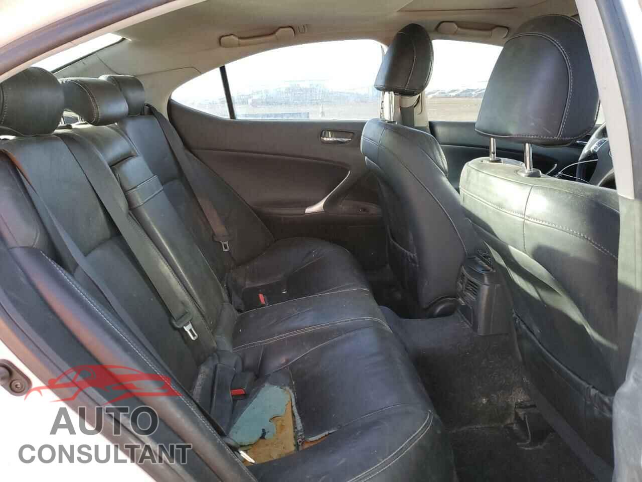 LEXUS IS 2012 - JTHCF5C24C5054655