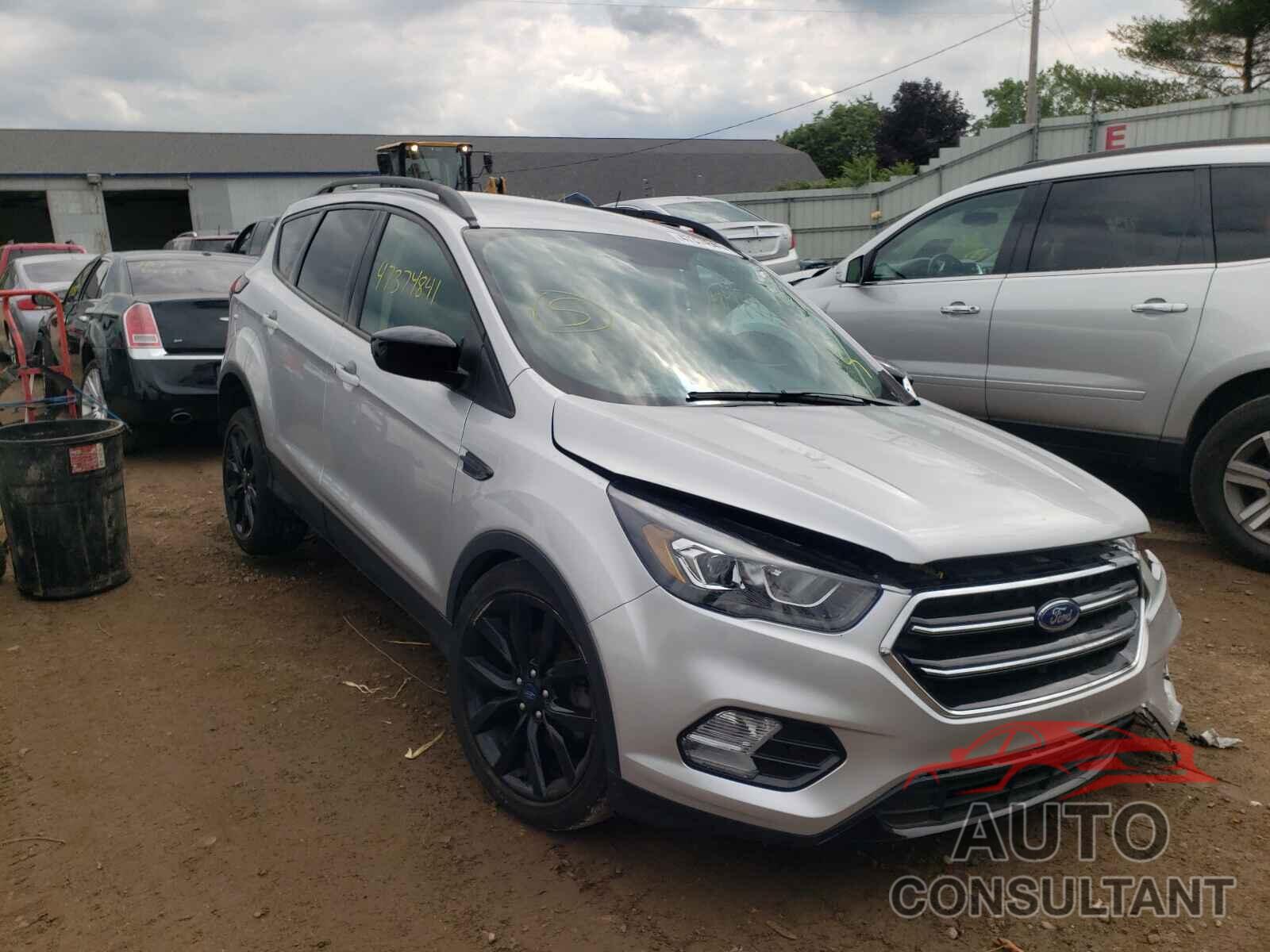 FORD ESCAPE 2019 - 1FMCU0GD6KUA70118