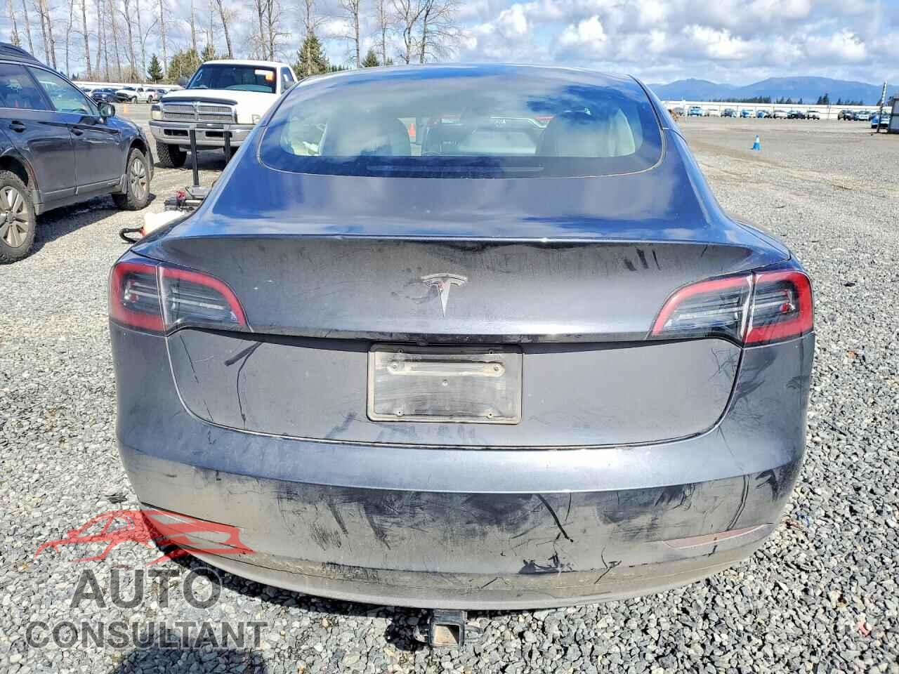 TESLA MODEL 3 2023 - 5YJ3E1EA6PF679967