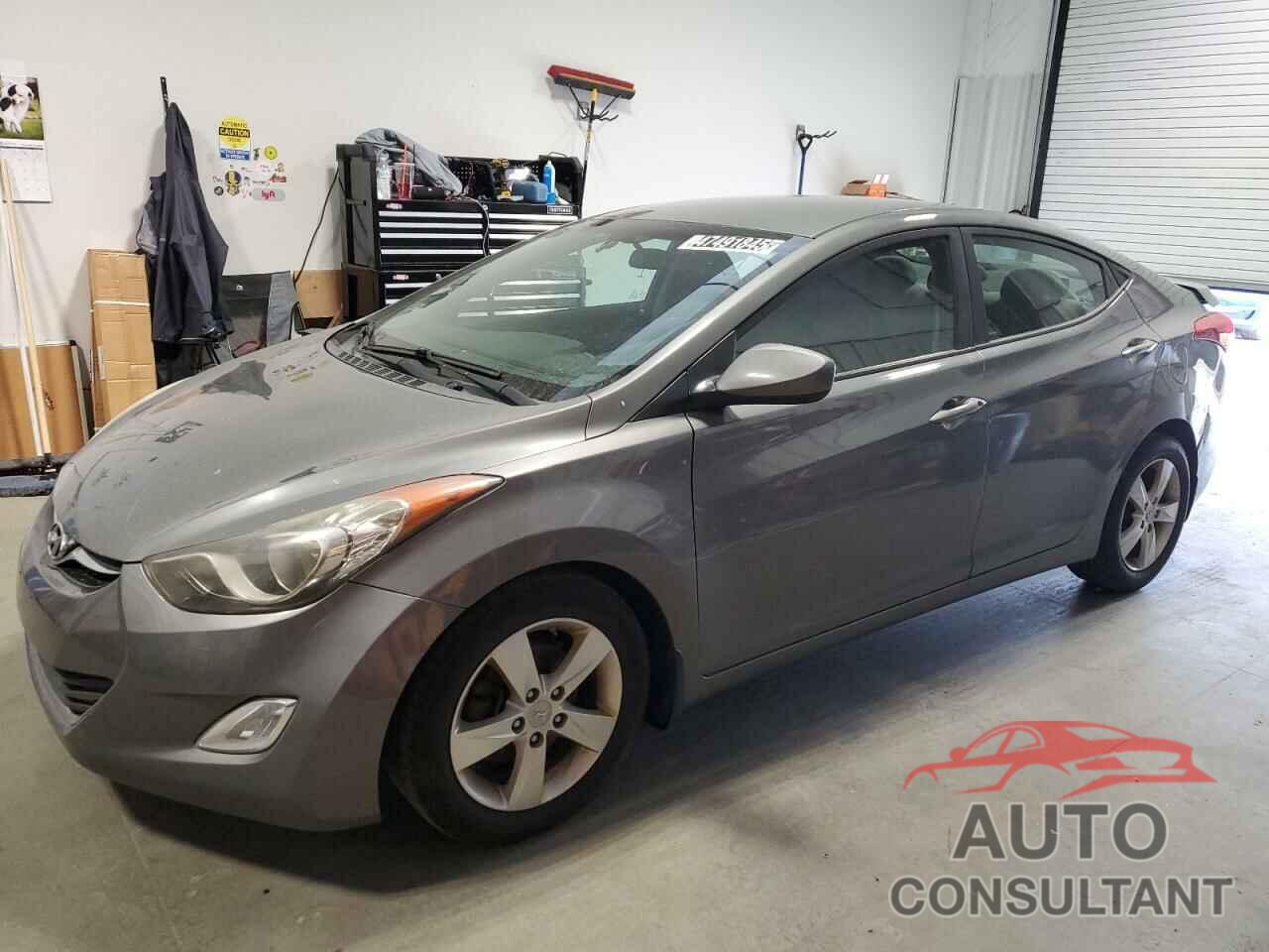 HYUNDAI ELANTRA 2013 - 5NPDH4AE5DH397337