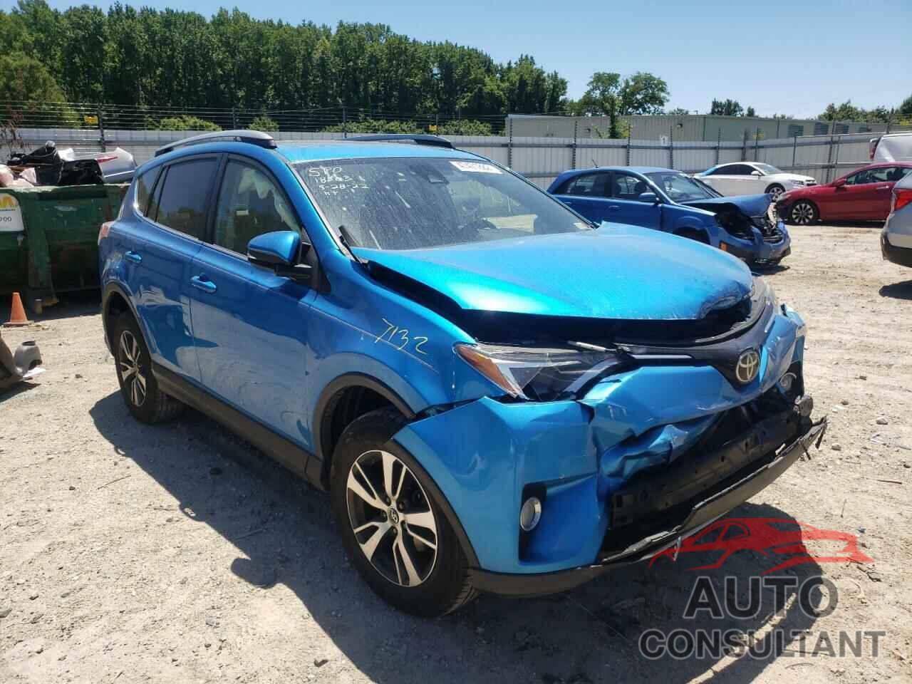 TOYOTA RAV4 2017 - JTMRFREV5HD201640