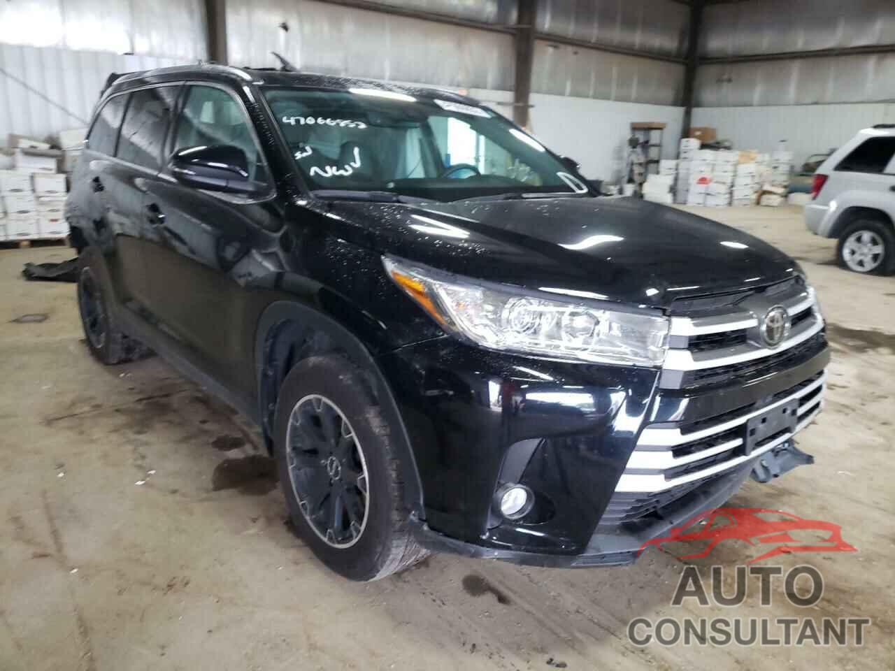 TOYOTA HIGHLANDER 2019 - 5TDJZRFH7KS579001