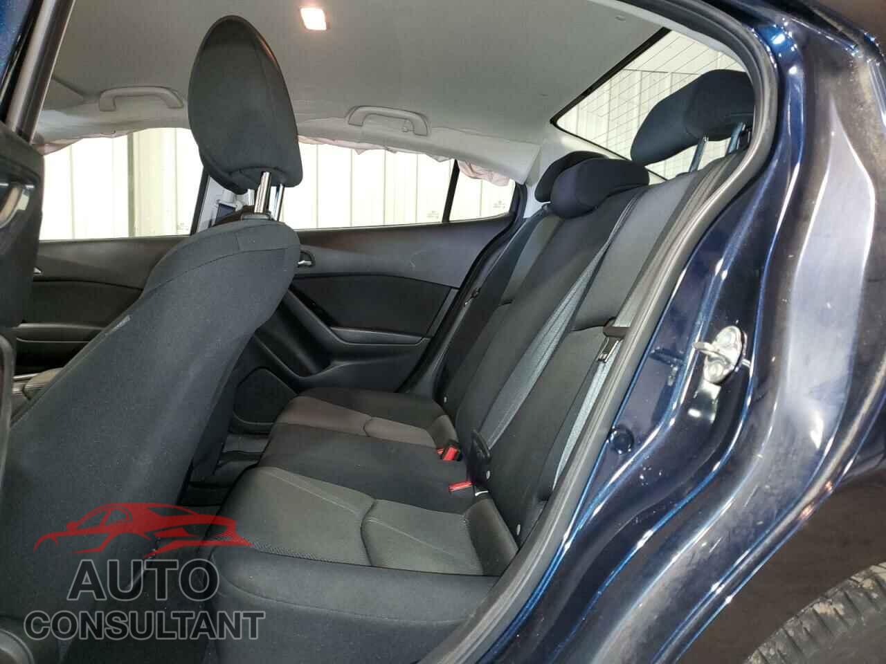 MAZDA 3 2017 - 3MZBN1U76HM112587