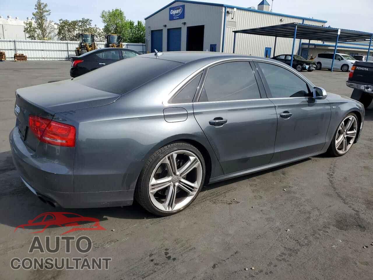 AUDI S8 2013 - WAUD2AFD0DN027409