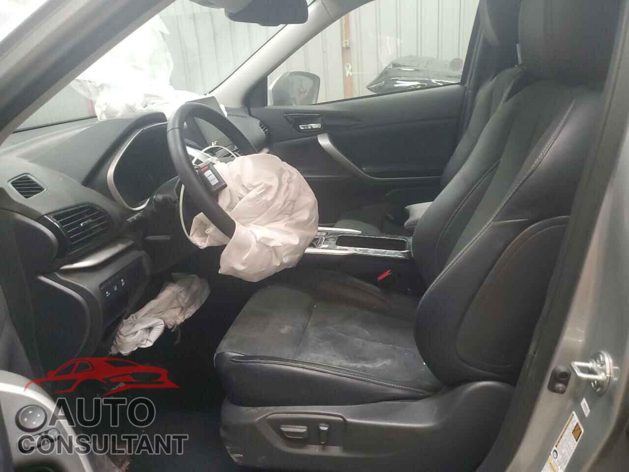 MITSUBISHI ECLIPSE 2023 - JA4ATWAA7PZ037004