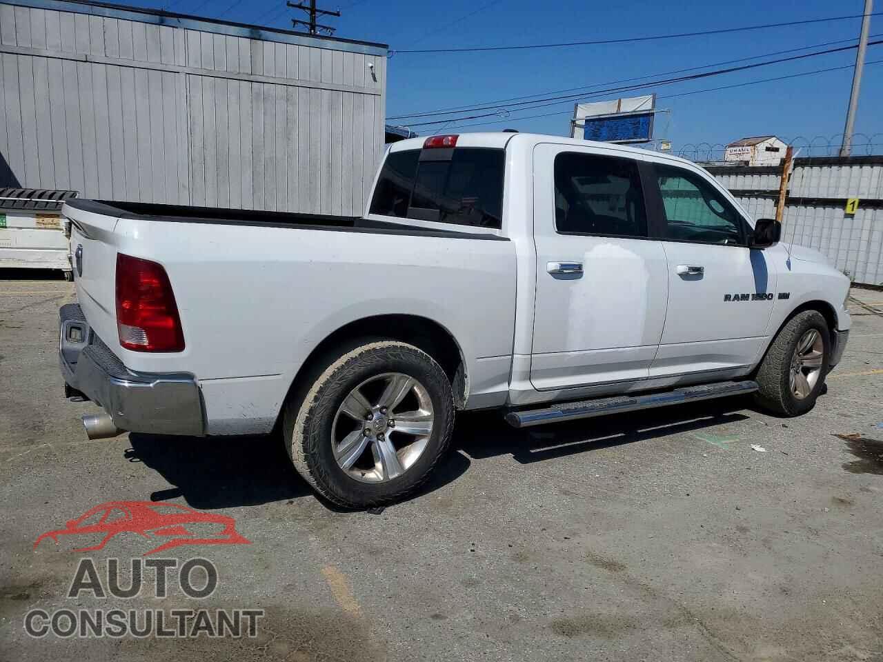 DODGE RAM 1500 2011 - 1D7RB1CT8BS564733
