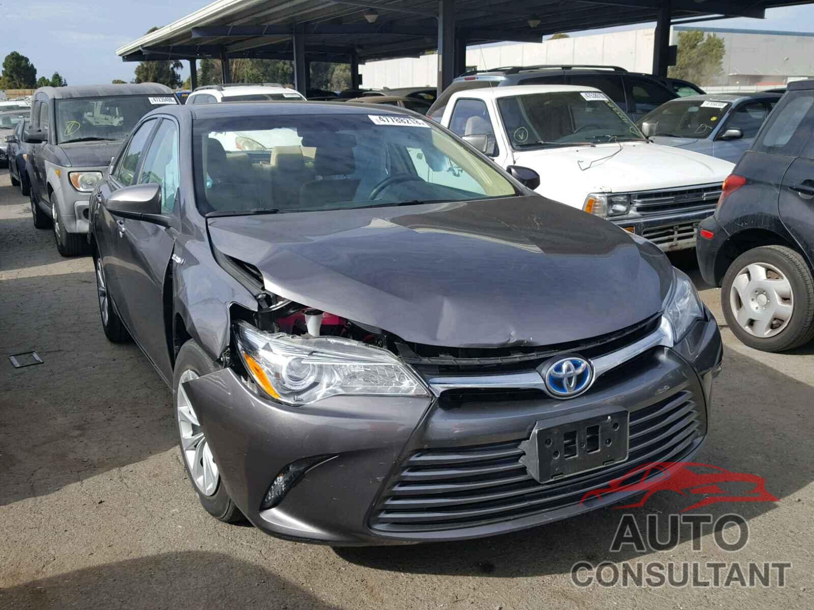 TOYOTA CAMRY 2016 - 4T1BD1FK5GU196169